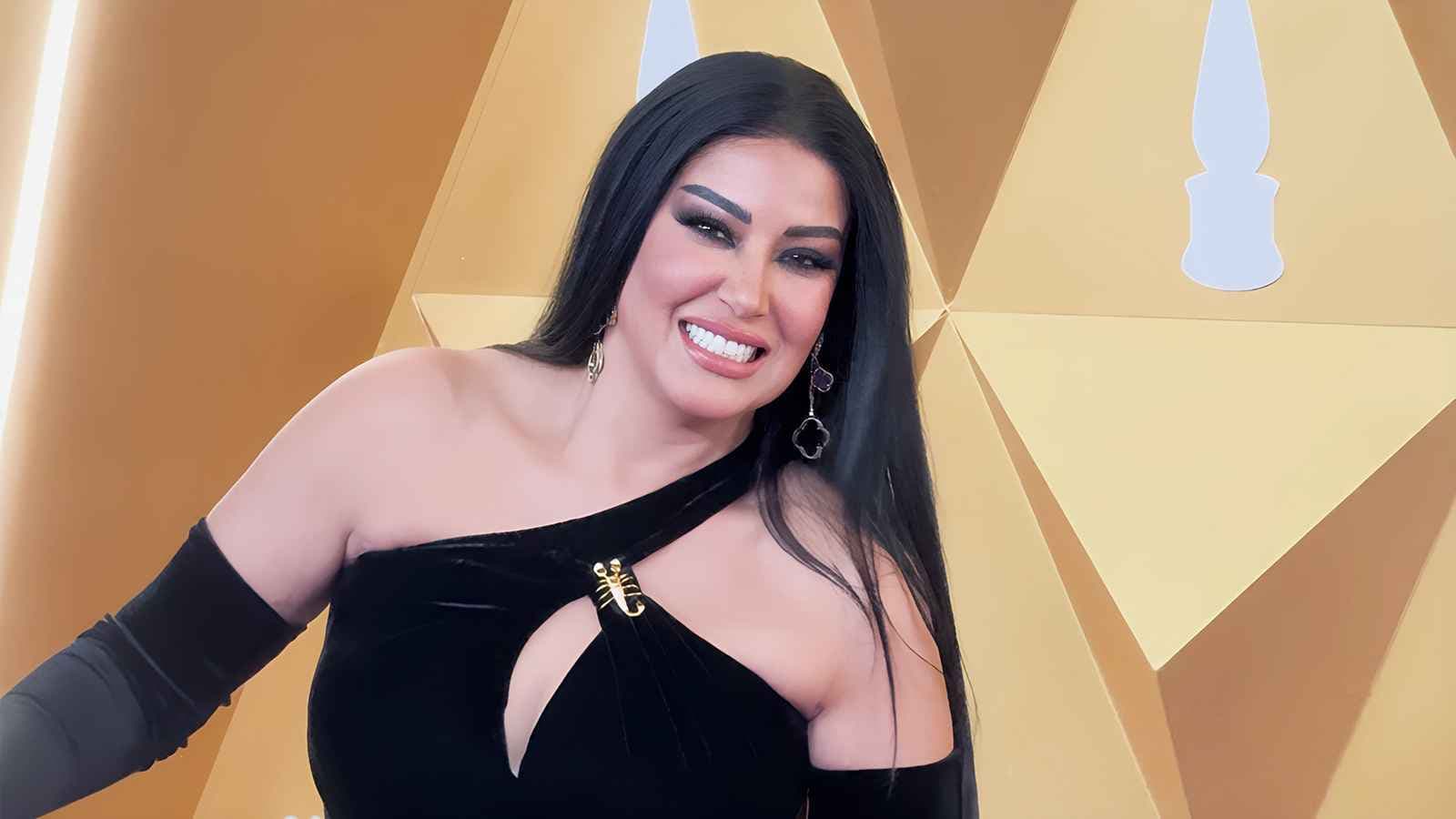 بعد رفض عامين.. الرقابة تصرح بعرض فيلم "التاروت" لسمية الخشاب