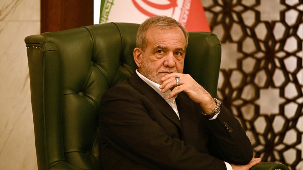 الرئيس الإيراني يتخلى عن الحوثيين في نيويورك: لا يستمعون إلى أوامرنا