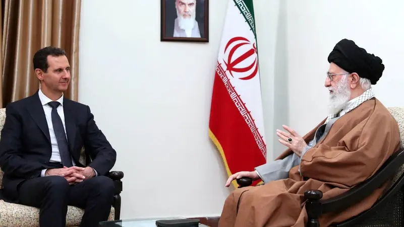 خامنئي: دولة مجاورة لعبت دوراً في الإطاحة بالأسد