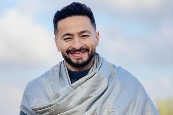 حمادة هلال يعتذر بشكل مُفاجئ عن حفله