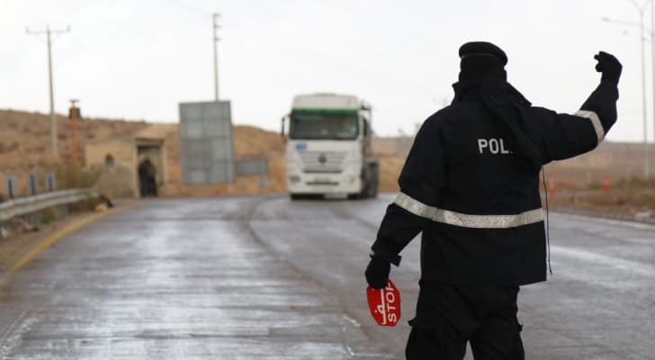 الدوريات الخارجية: تدهور وتصادم واحتراق رأس قاطرة في عمان