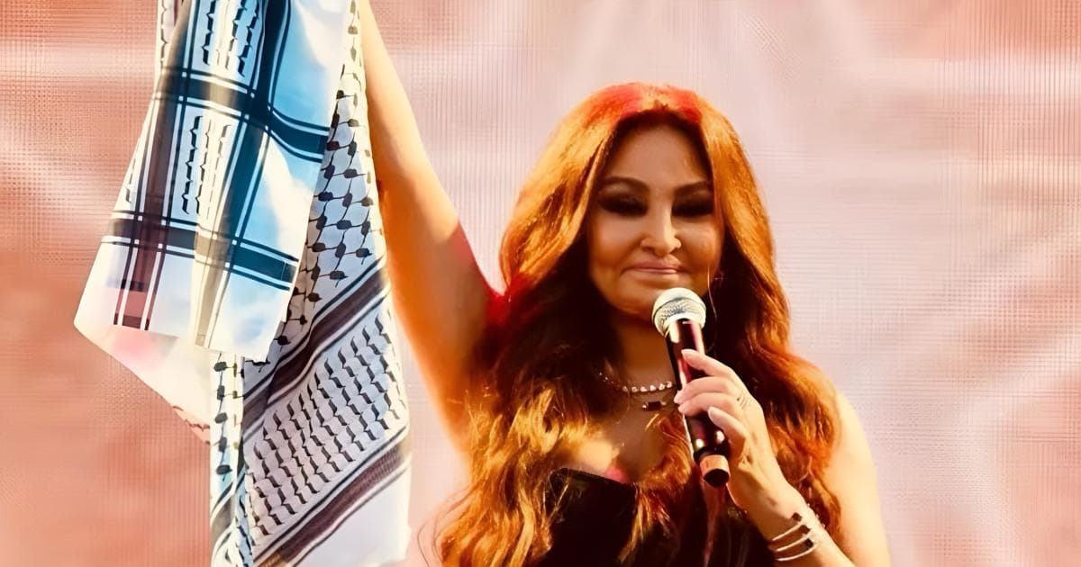 إليسا تشعل مسرح دبي أوبرا بالكوفية الفلسطينية