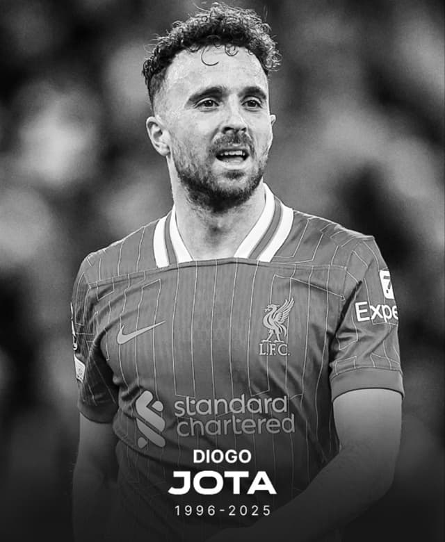 إثر حادث سير.. وفاة "جوتا" لاعب ليفربول ومنتخب البرتغال