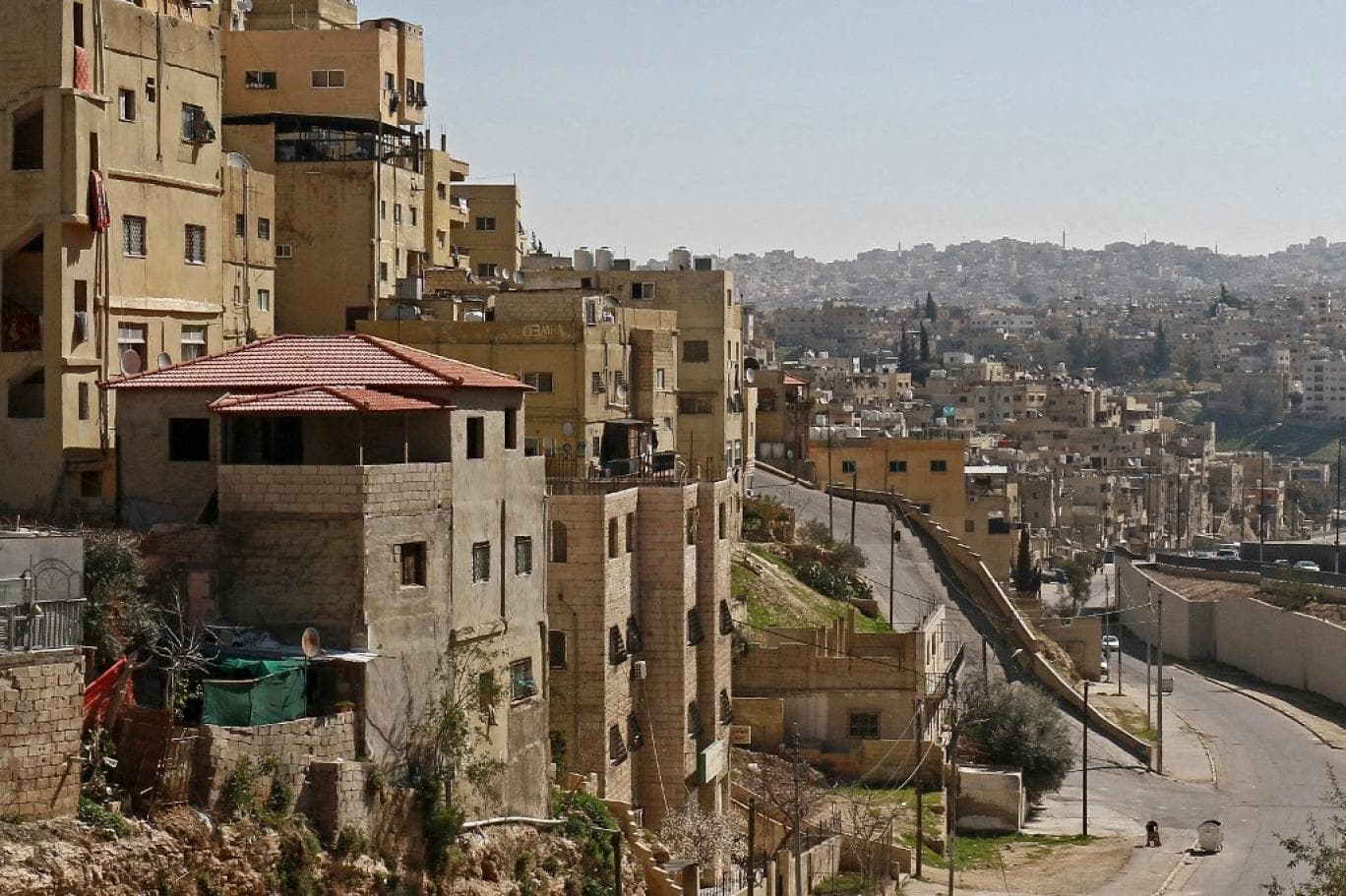 أجواء معتدلة الاثنين وكتلة حارة تؤثر على الأردن الأربعاء