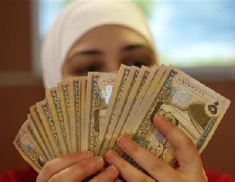 رواتب الرجال في الأردن أعلى من رواتب النساء بحوالي 72 دينار!