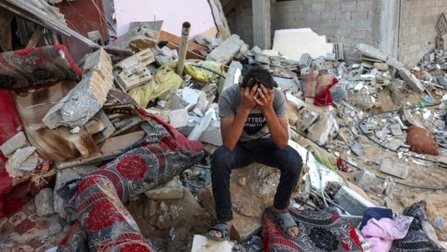 10 آلاف فلسطيني تحت الأنقاض في غزة يصعب الوصول إليهم