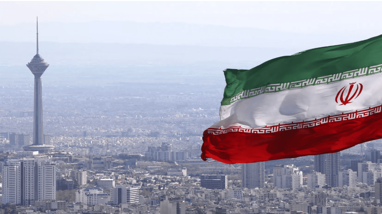 إيران تتوعد إسرائيل برد أوسع من عملية "الوعد الصادق" وبمشاركة قوى المقاومة