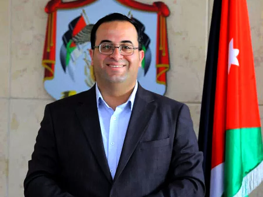 المرشح المحامي حسام الخصاونة يقدم رؤيته في تطوير النقل العام