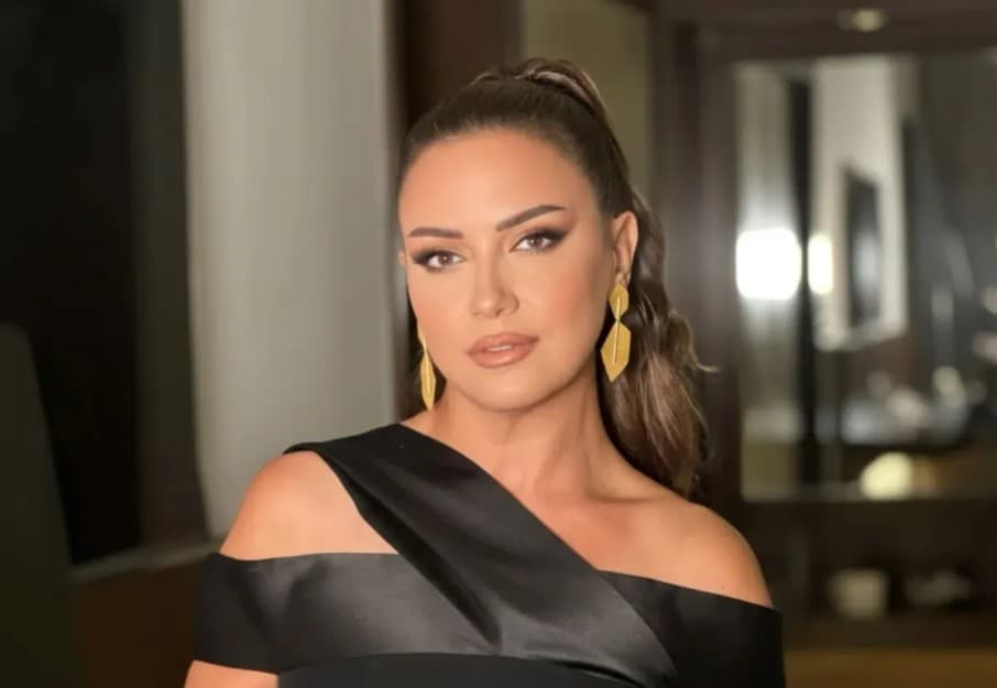 ريهام عبد الغفور: شعرت بالذنب تجاه زوجي بعد وفاة والدي