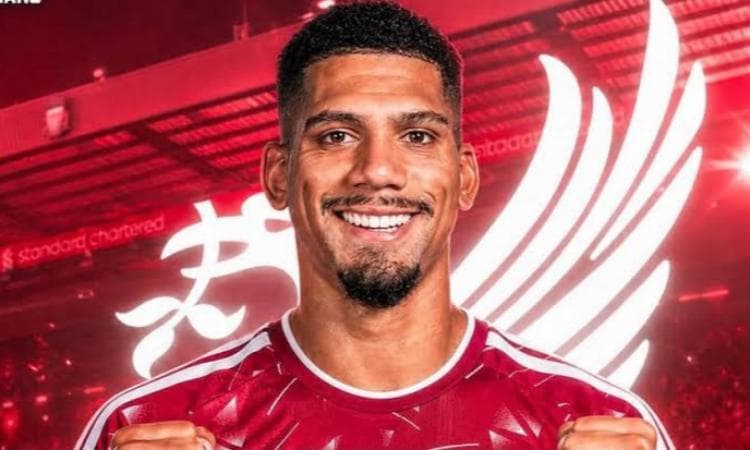 ليفربول يعلن التعاقد مع رونالد أراوخو