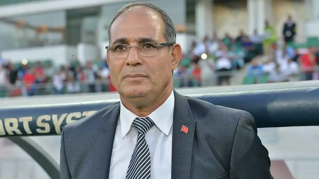 اتحاد كرة القدم يعقد اليوم مؤتمرا لتقديم مدرب للنشامى بادو الزاكي