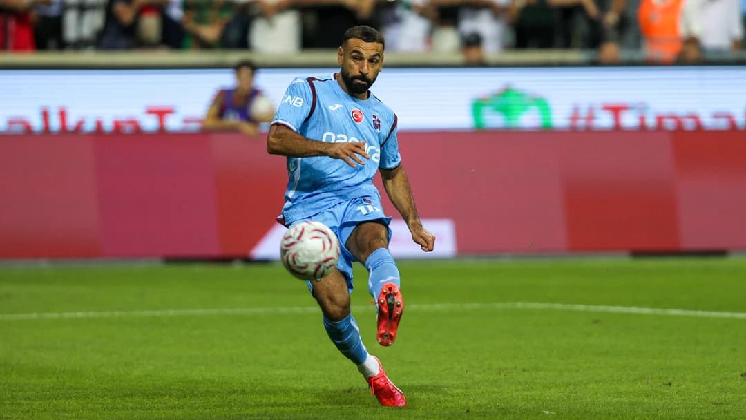 محمد صلاح يسجّل في خسارة أولى لطرابزون في الدوري التركي