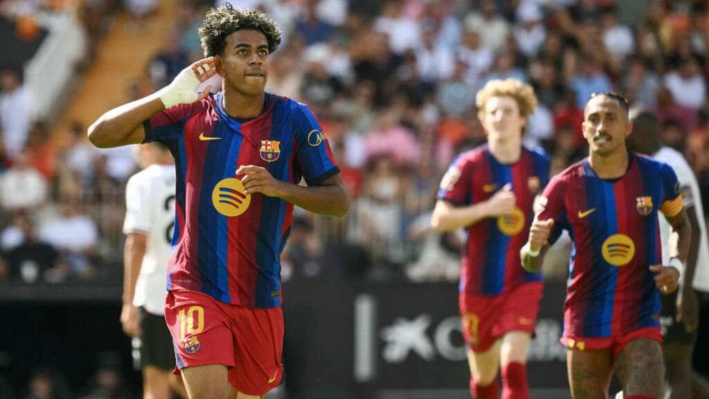 برشلونة يواصل العلامة الكاملة بخماسية في فالنسيا
