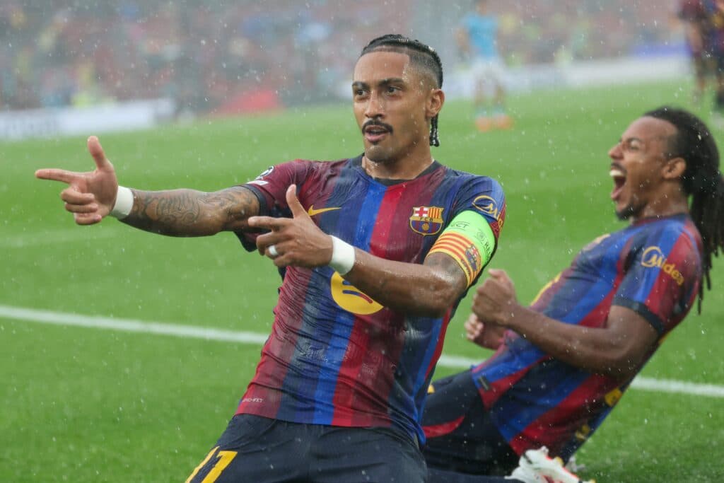 برشلونة يكتسح فينورد بخماسية في دوري أبطال أوروبا